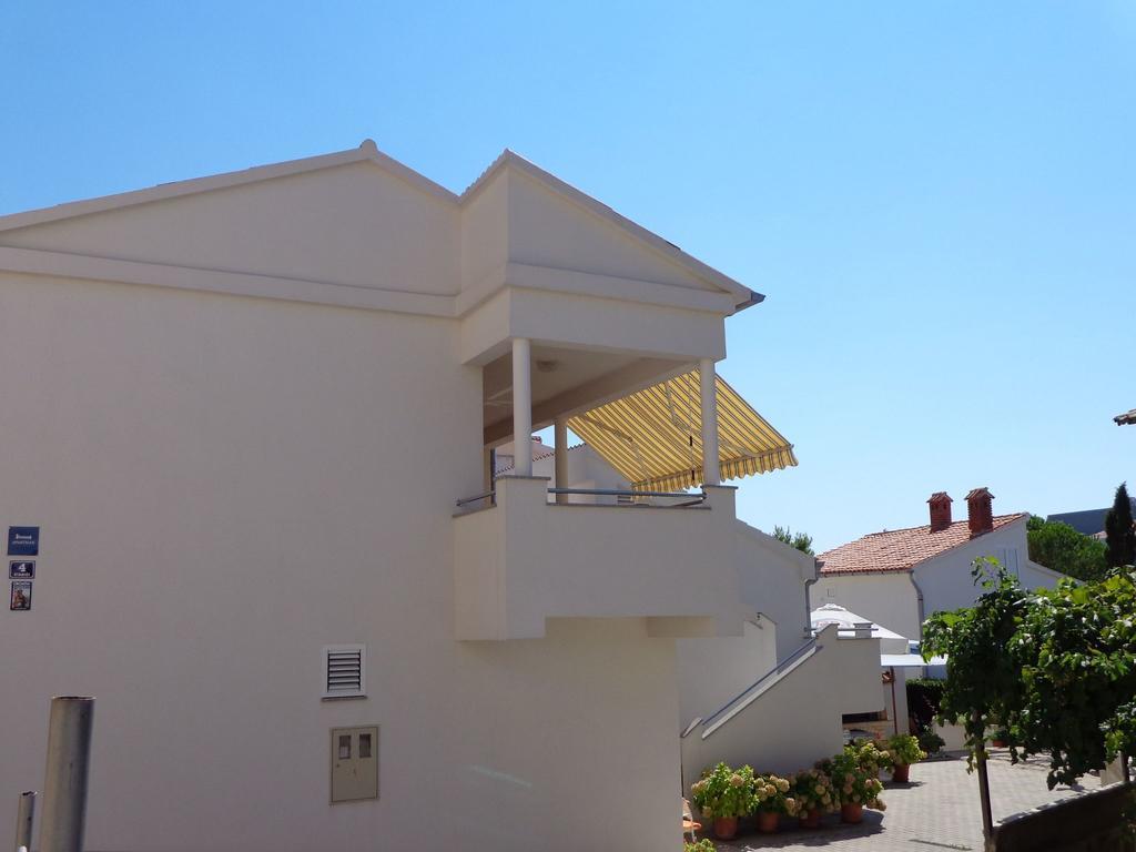 Apartments Kekica Novalja Kültér fotó