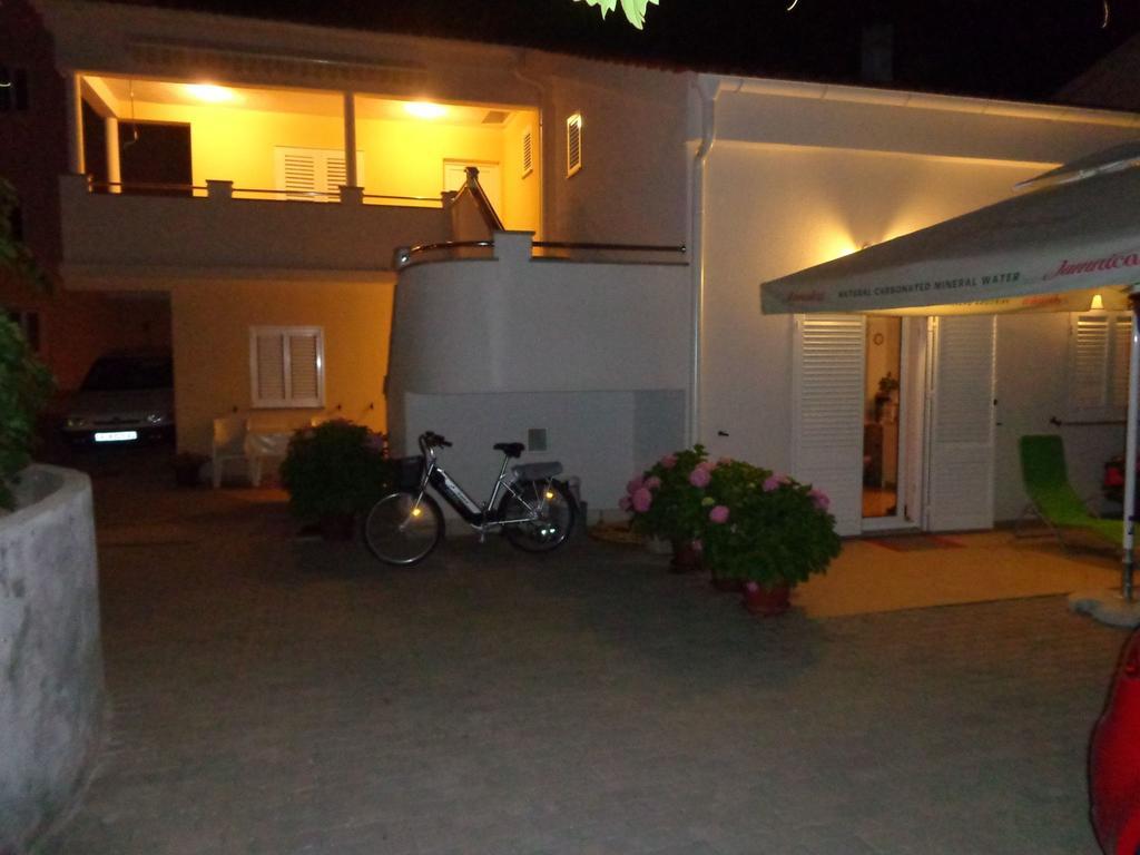 Apartments Kekica Novalja Kültér fotó
