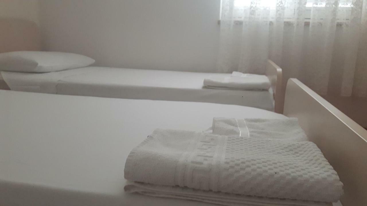 Apartments Kekica Novalja Kültér fotó