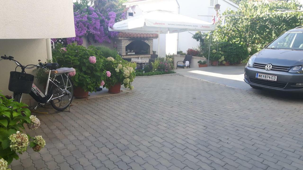 Apartments Kekica Novalja Kültér fotó